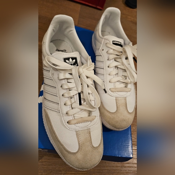 Adidas Samba Disney Mickey us women 8 - Picture 2 of 7